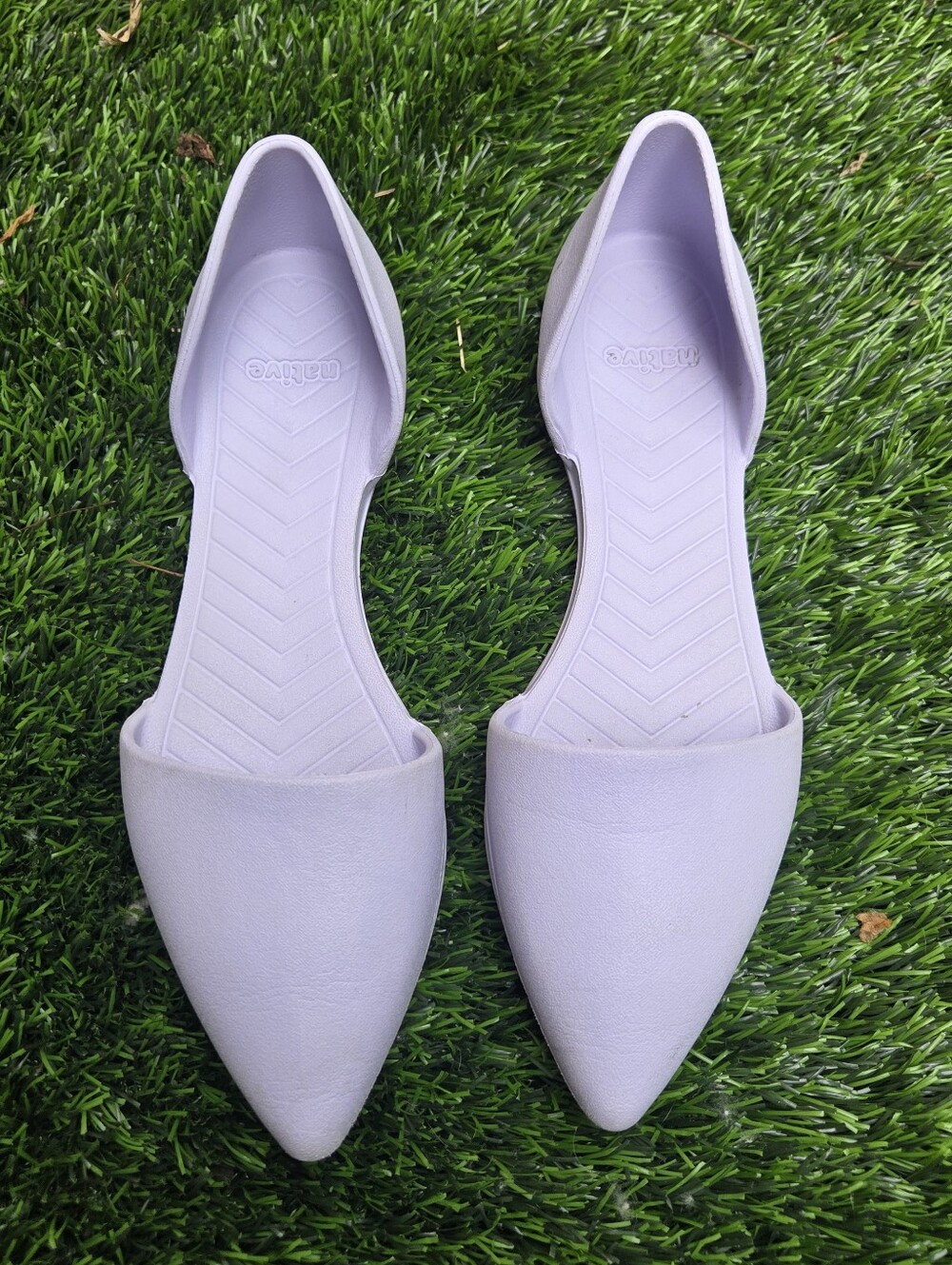 Native Women's Powder Purple Pointed Aubrey Flats
